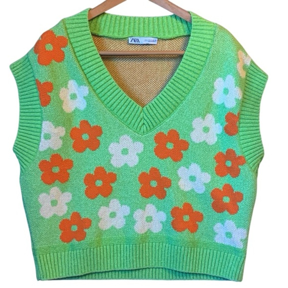 Zara Green Floral Print V Neck Sleeveless Sweater Vest Knit Top Women's